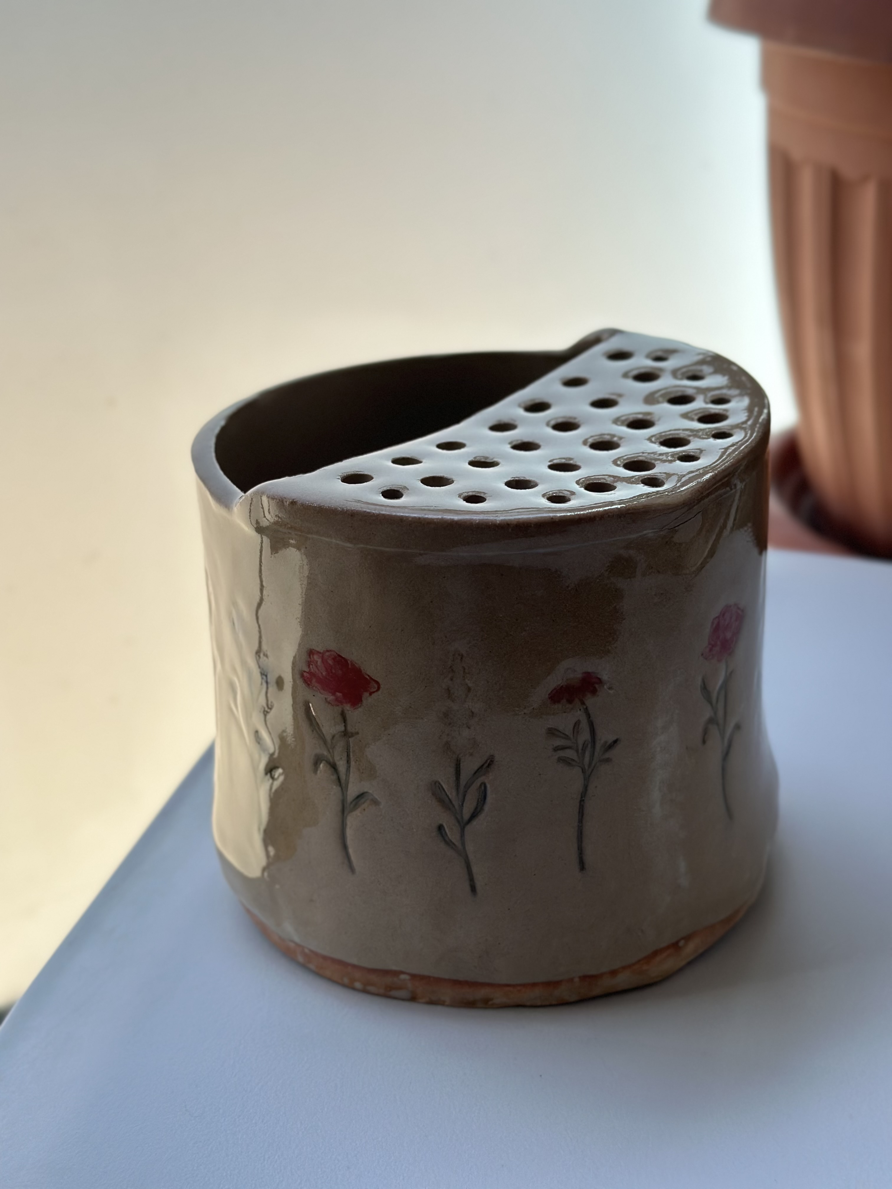 Prečo je ručná keramika hodnotnejšia ako priemyselná výroba - 3