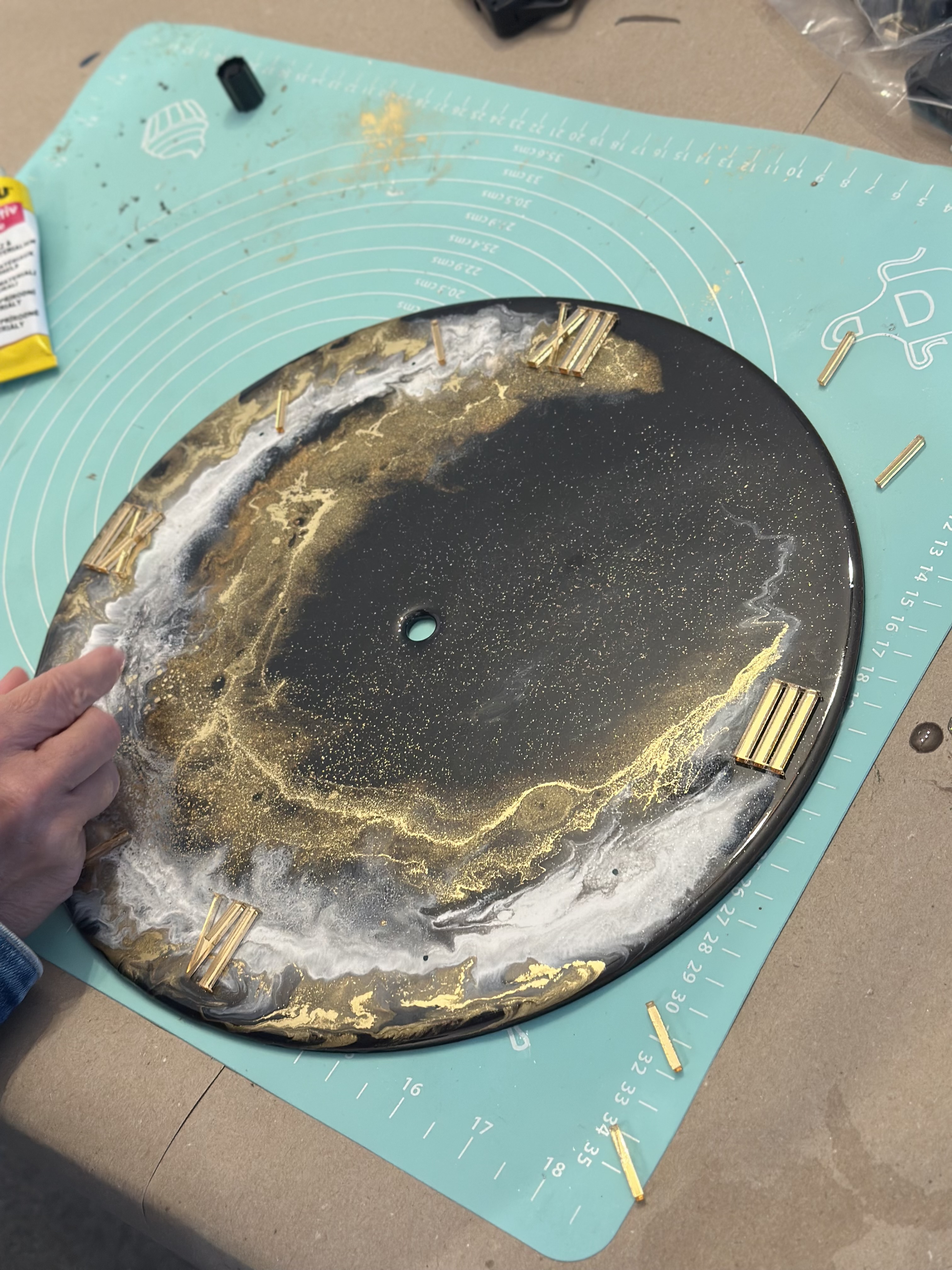 Kurz epoxidovej živice – celý proces vytvárania produktu - 2